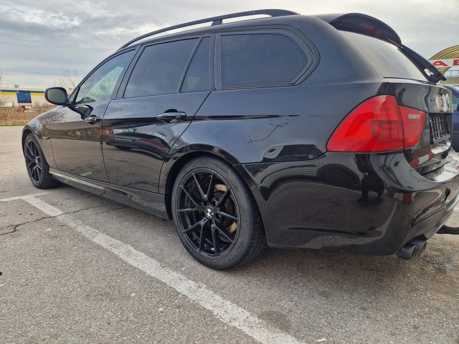 BMW 320 FACE Full M-pak Leder Navi Panorama  - изображение 5