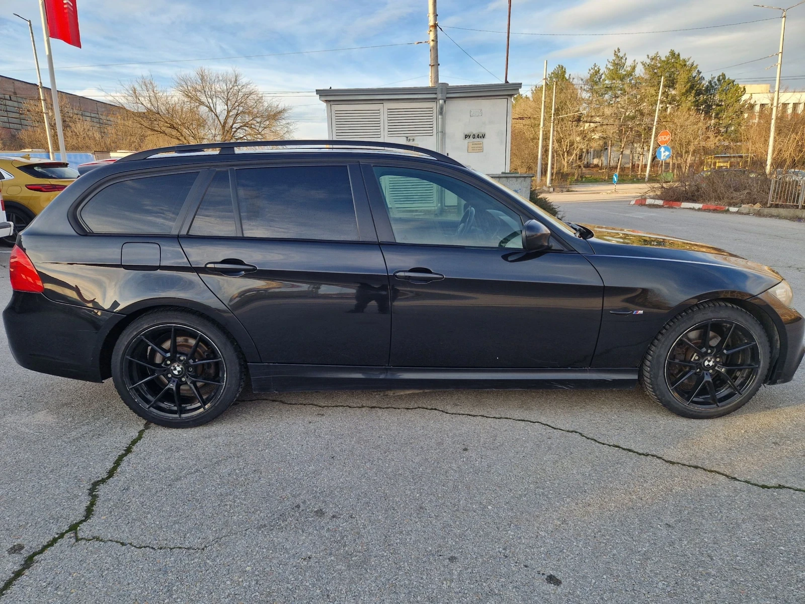 BMW 320 FACE Full M-pak Leder Navi Panorama  - изображение 9