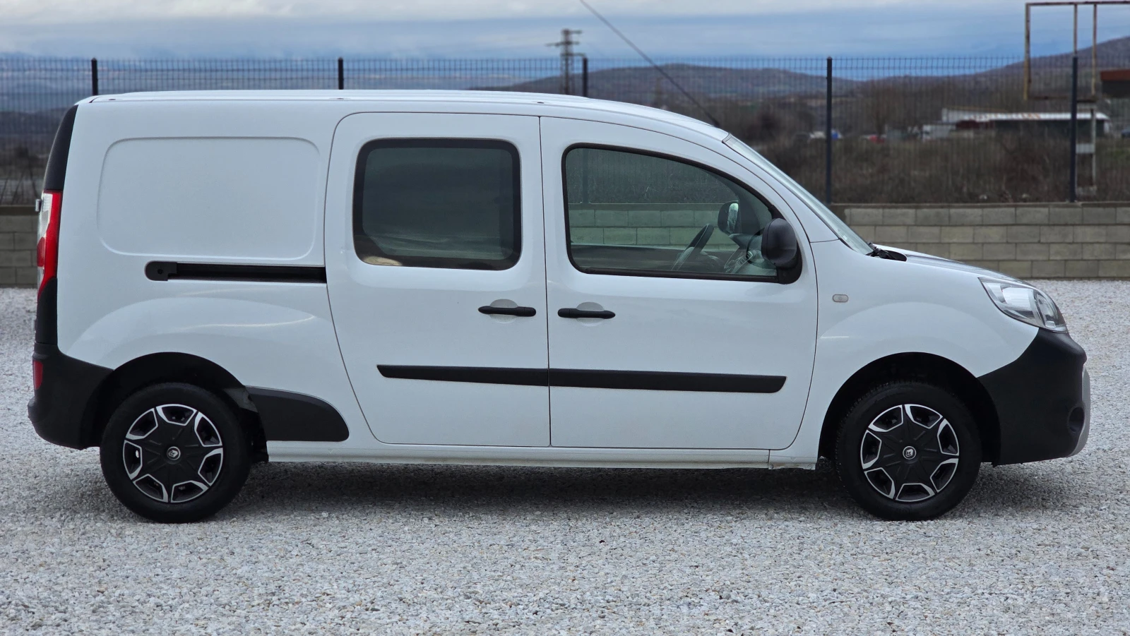 Renault Kangoo 1.5 * Maxi*  - изображение 8