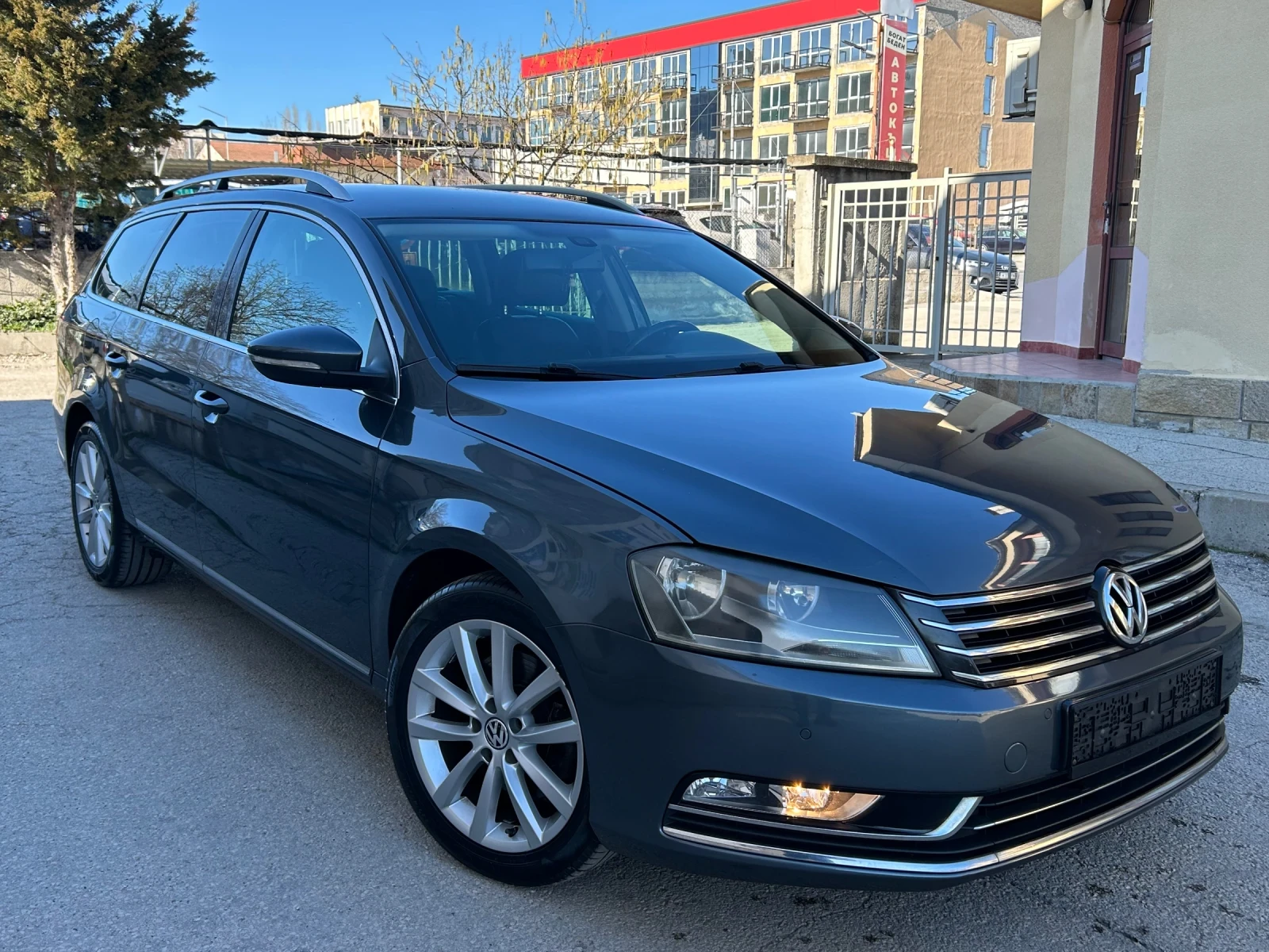 VW Passat 1.4TSI DSG HIGHLINE, снимка 3 - Автомобили и джипове - 53747991