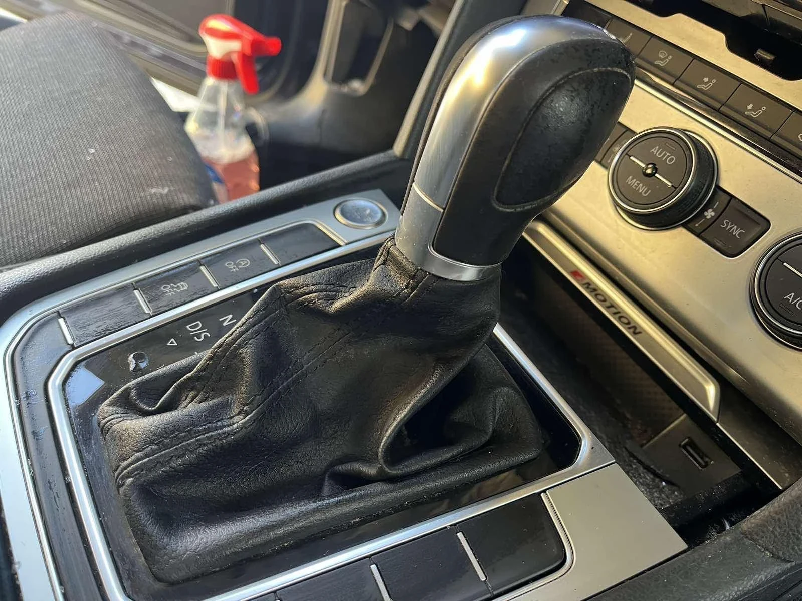 VW Passat 2.0 TDI DDG 4 MOTION 150/190 B8, снимка 13 - Автомобили и джипове - 53915427