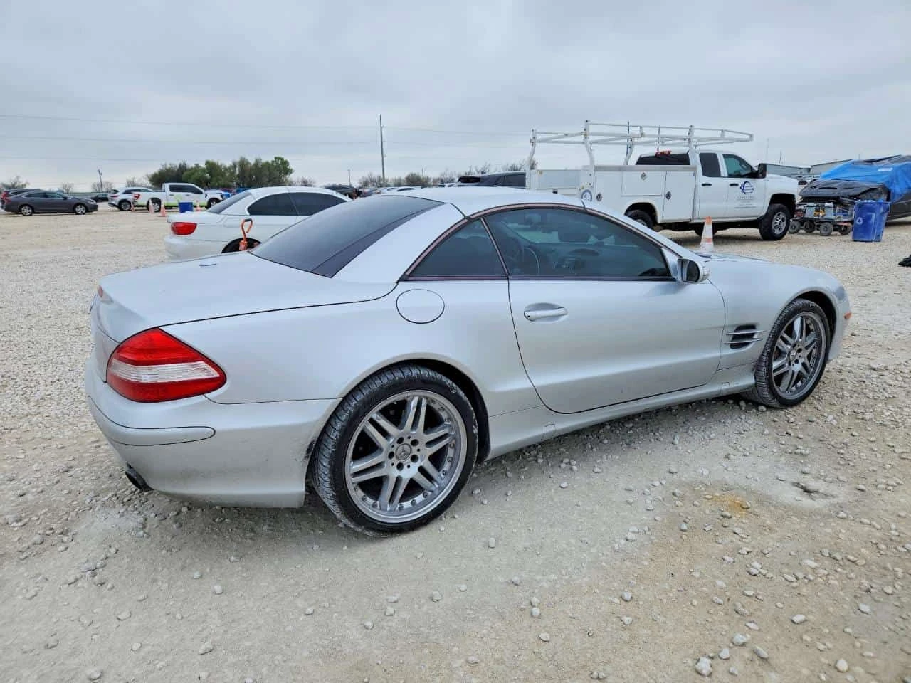 Mercedes-Benz SL 500 SL 550/CARFAX/Кожа/Подгрев, снимка 3 - Автомобили и джипове - 53976475