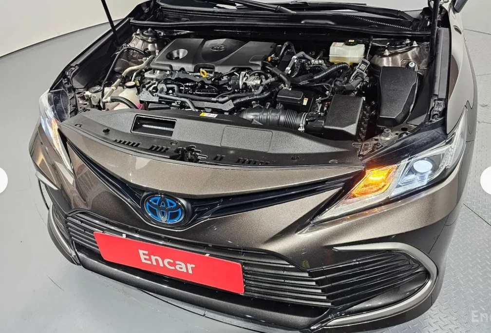 Toyota Camry Hybrid* Подгрев* , снимка 13 - Автомобили и джипове - 54060755