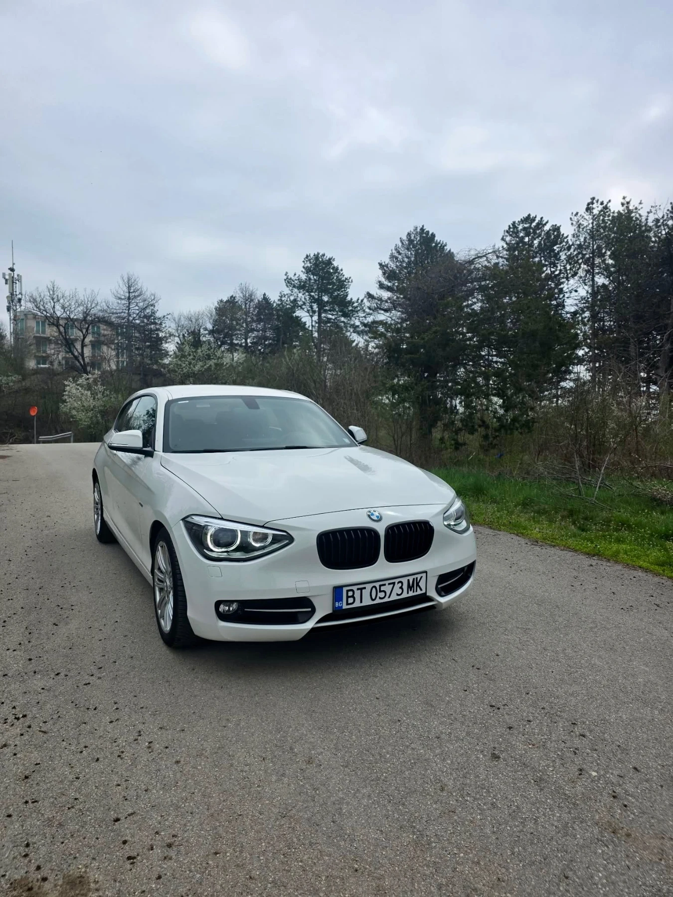 BMW 114 Bi xenon, eco pro , снимка 2 - Автомобили и джипове - 54068399