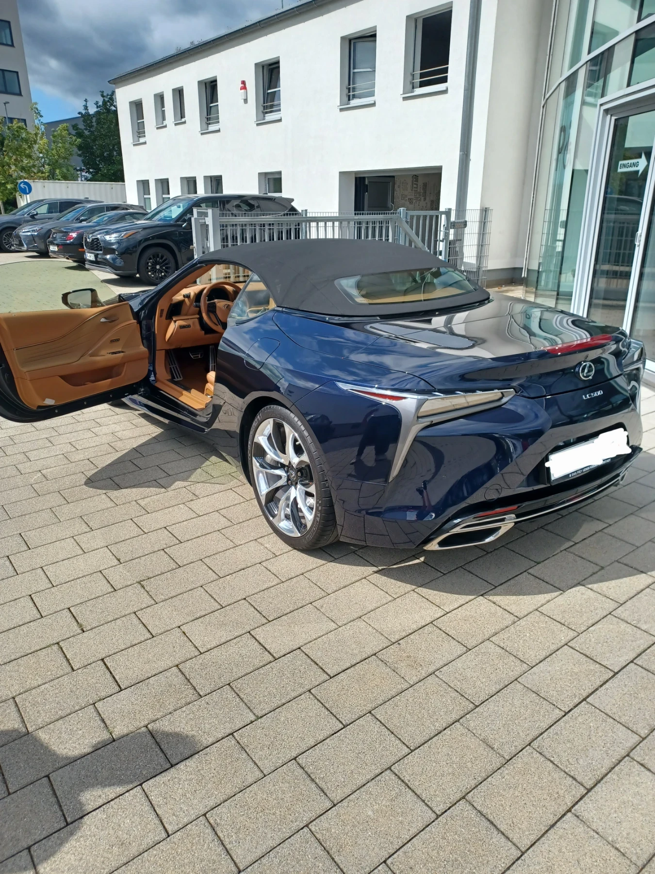 Lexus LC 500, снимка 5 - Автомобили и джипове - 54070658