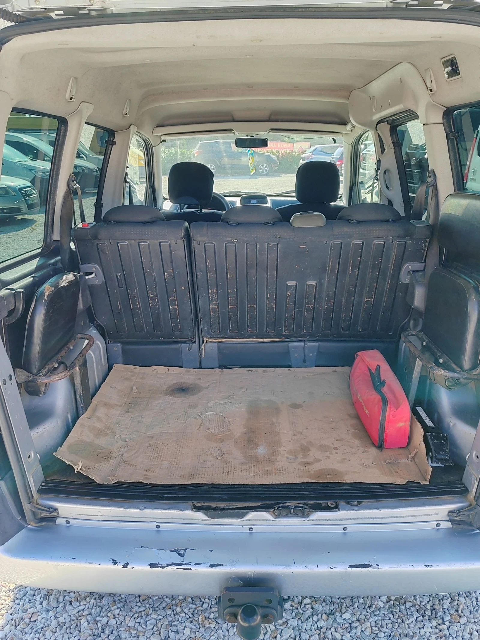 Peugeot Partner 1.9, 70к.с., снимка 7 - Автомобили и джипове - 54225337