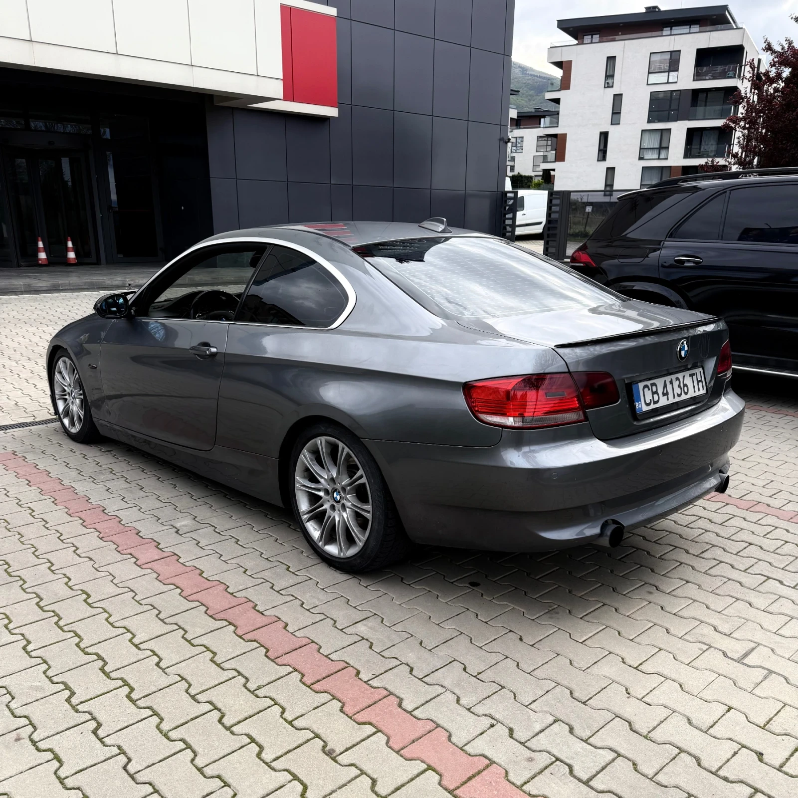 BMW 335 d/Keyless/Recaro/Лизинг, снимка 4 - Автомобили и джипове - 54382144