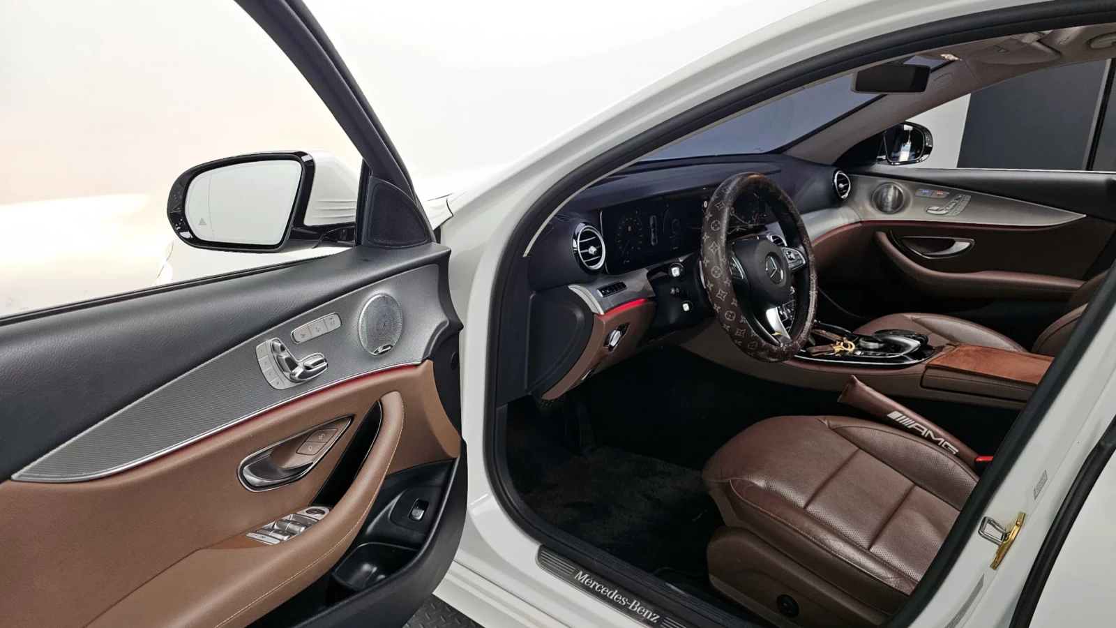 Mercedes-Benz E 300 ����������* �MG OPTIC* BURMASTER* HEAD-UP* 360*  | Mobile.bg � ����������� 8