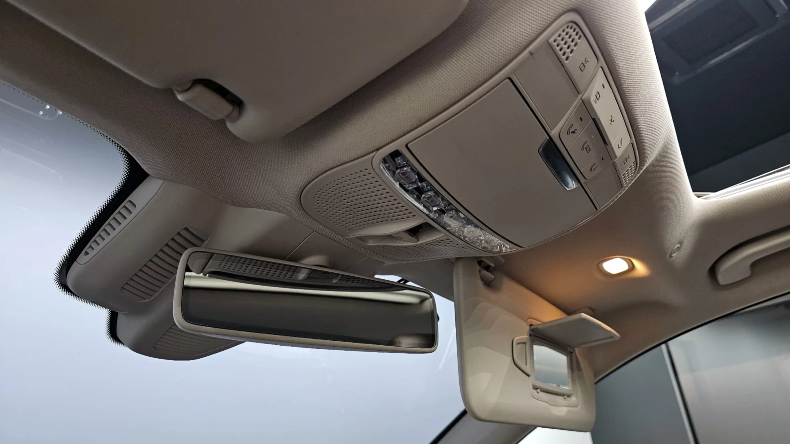 Mercedes-Benz E 300 ����������* �MG OPTIC* BURMASTER* HEAD-UP* 360*  | Mobile.bg � ����������� 14