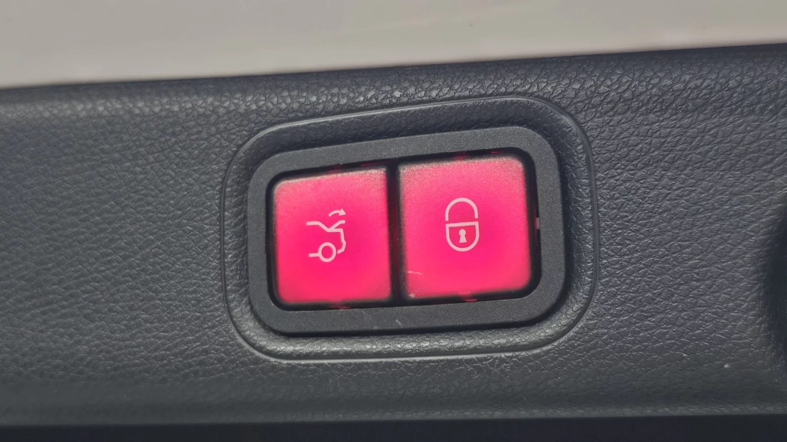 Mercedes-Benz E 300 ����������* �MG OPTIC* BURMASTER* HEAD-UP* 360*  | Mobile.bg � ����������� 11