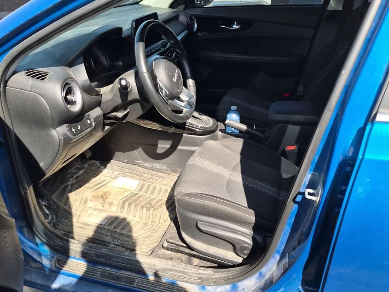 Kia Forte EX| 2 КЛЮЧА| ПОДГРЕВИ| ШИБИДАХ| CARFAX| АВТОКРЕДИТ, снимка 8 - Автомобили и джипове - 54793546