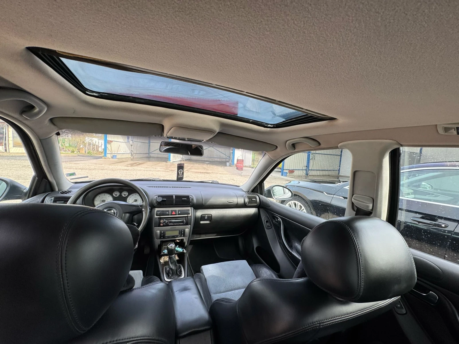 Seat Leon, снимка 17 - Автомобили и джипове - 54808634