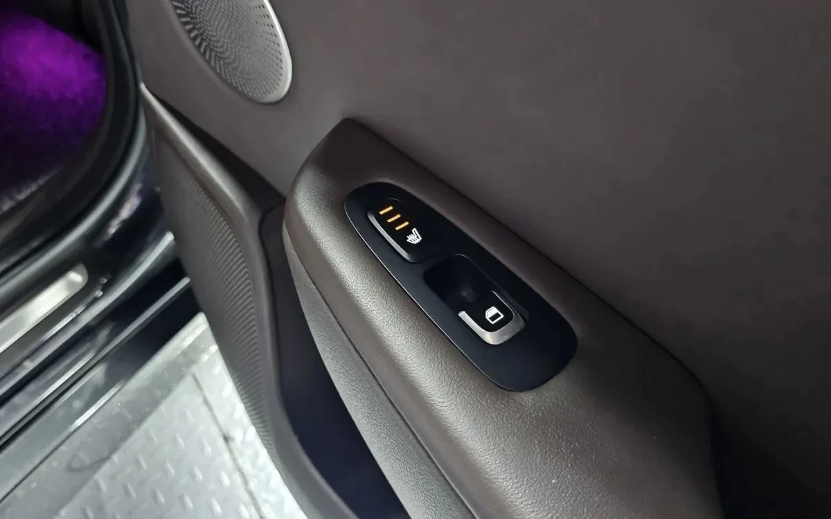 Kia Stinger 3.3T Cam360* Disi, panorama, Обдухване, HeadUp, снимка 14 - Автомобили и джипове - 54954176