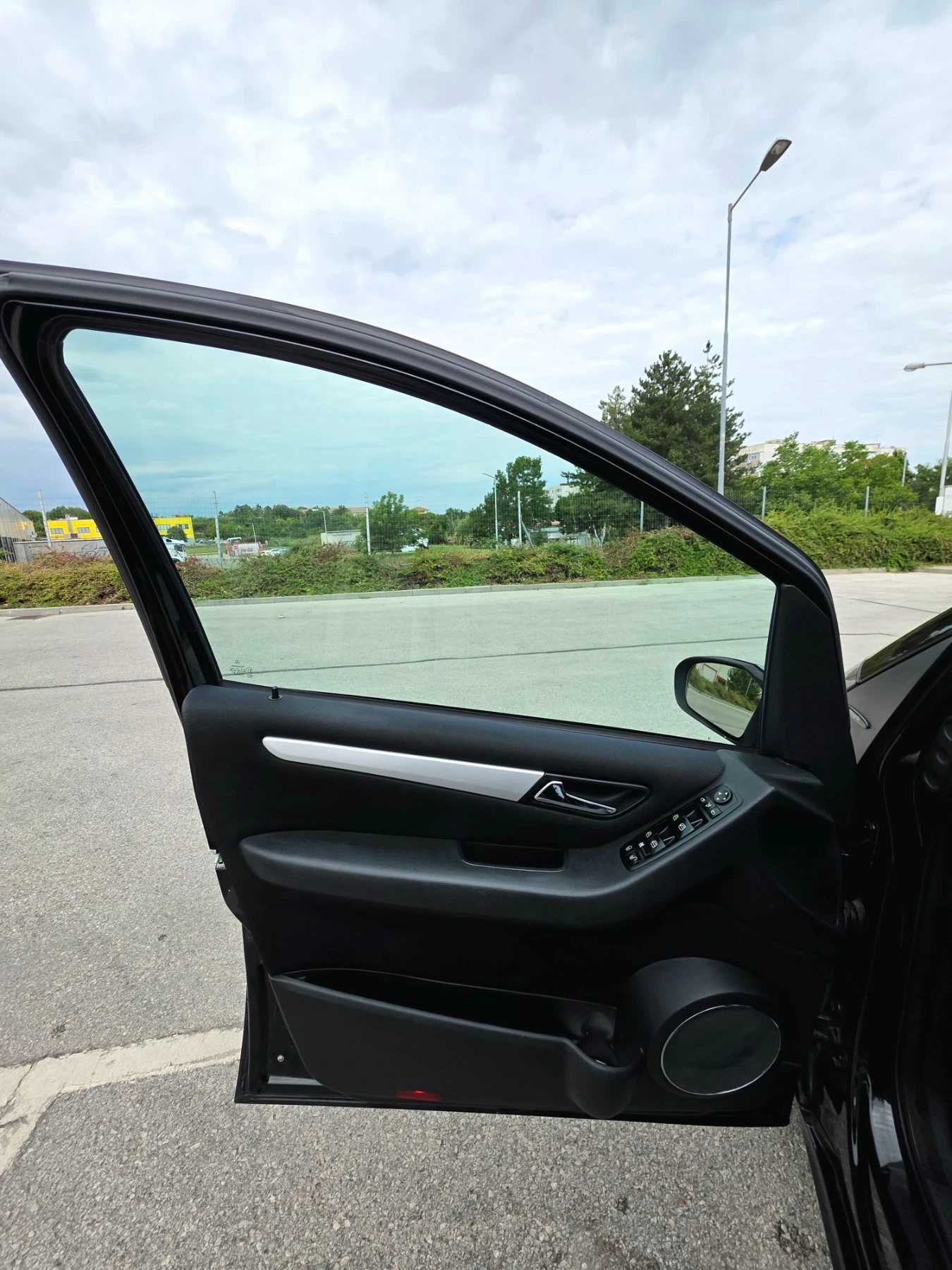 Mercedes-Benz A 180, снимка 6 - Автомобили и джипове - 55620109