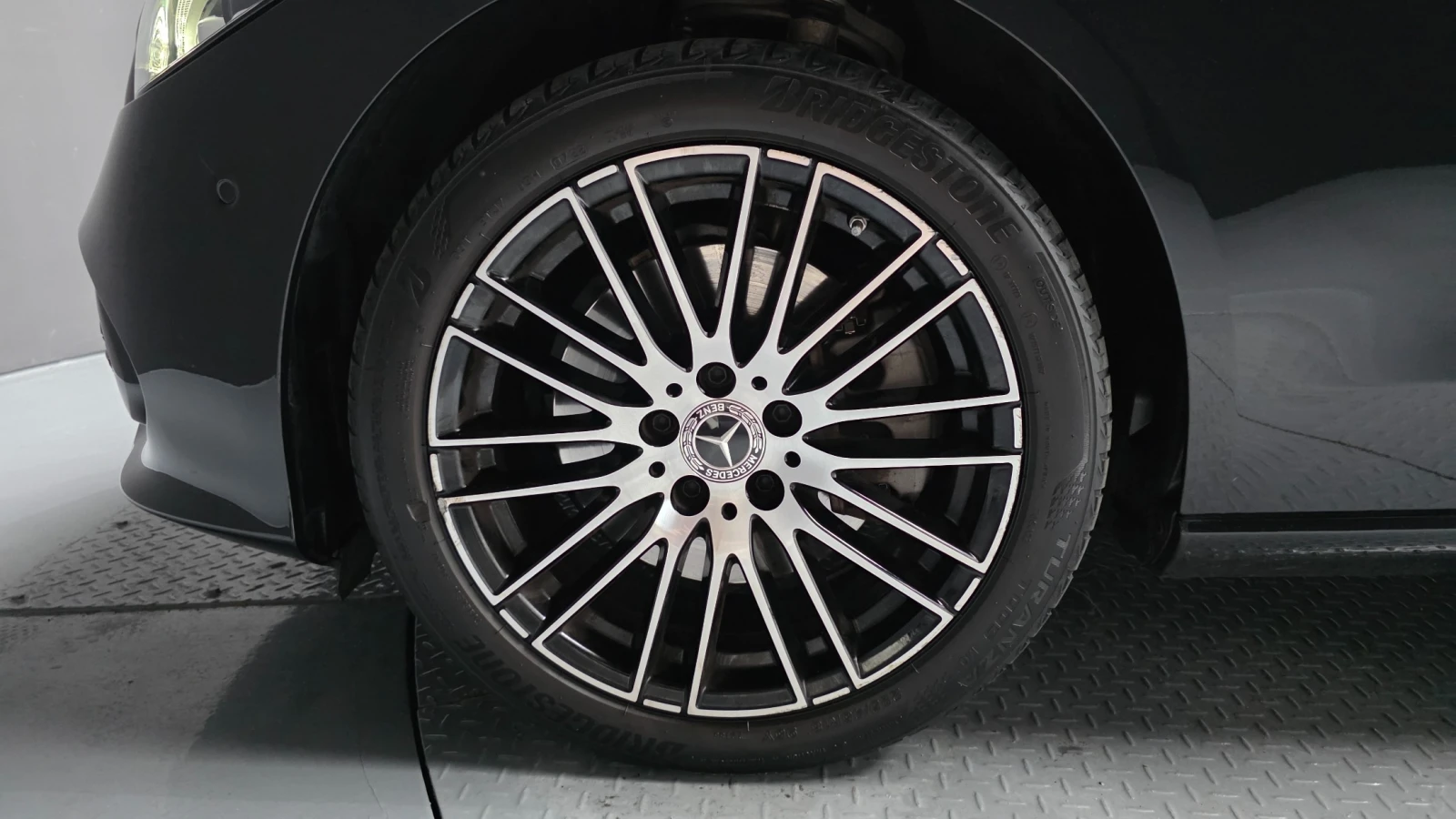 Mercedes-Benz C 200 Avantgarde, снимка 5 - Автомобили и джипове - 55885569