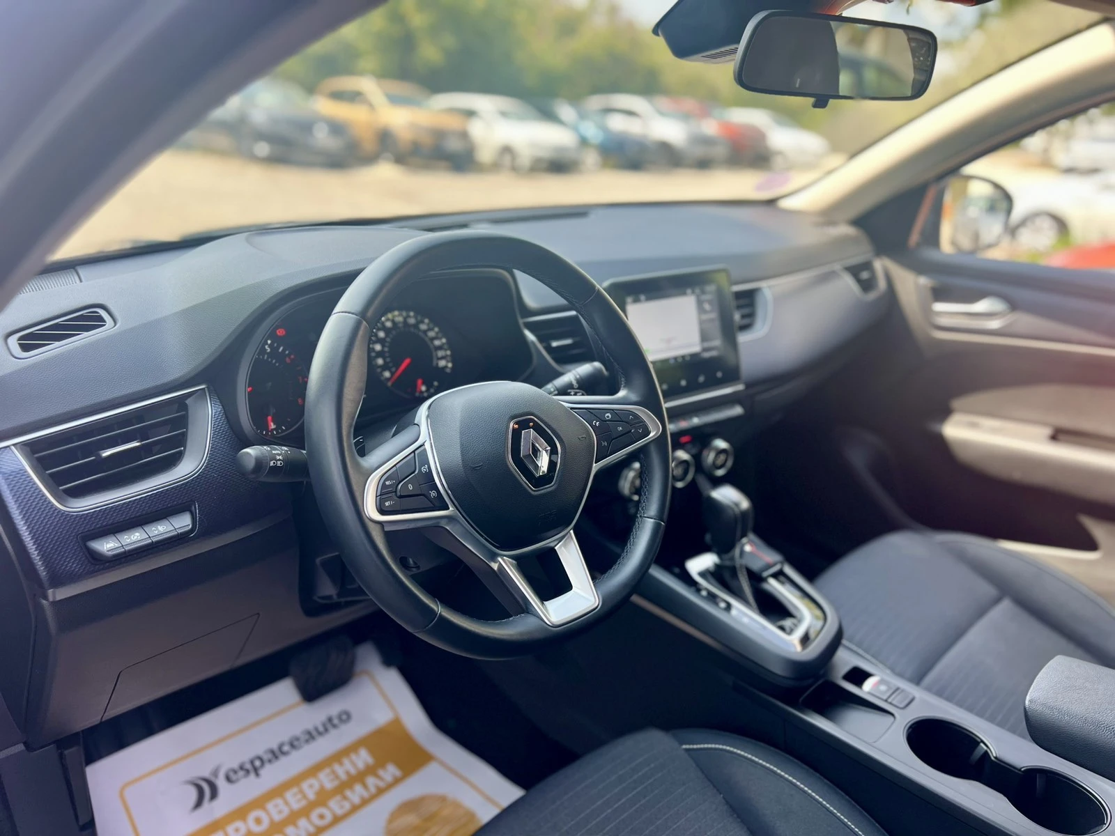 Renault Arkana Business Edition / 1.3 TCe / 140 к.с. / EDC, снимка 9 - Автомобили и джипове - 55925622