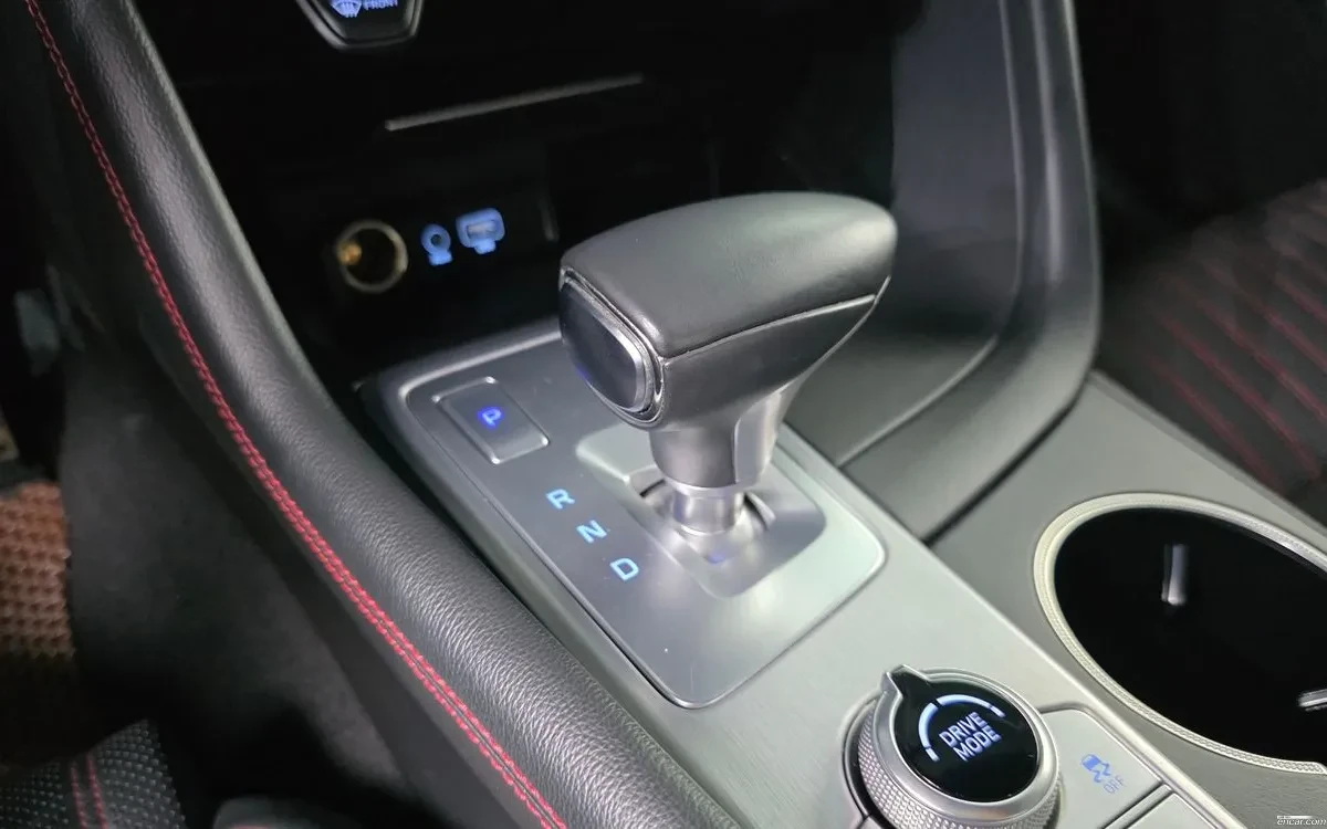 Genesis G70 3.3T SPORT+ * КРАЙНА ЦЕНА* FULL MAX, снимка 12 - Автомобили и джипове - 56125871