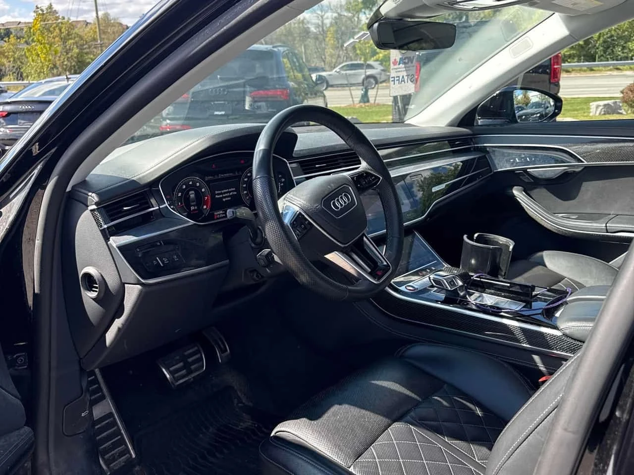 Audi S8 * L * CARFAX * ОПЦИЯ ЗА ФИНАНСИРАНЕ, снимка 5 - Автомобили и джипове - 56202543