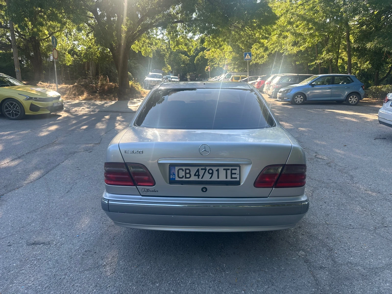 Mercedes-Benz E 320 CDI, снимка 6 - Автомобили и джипове - 56394090