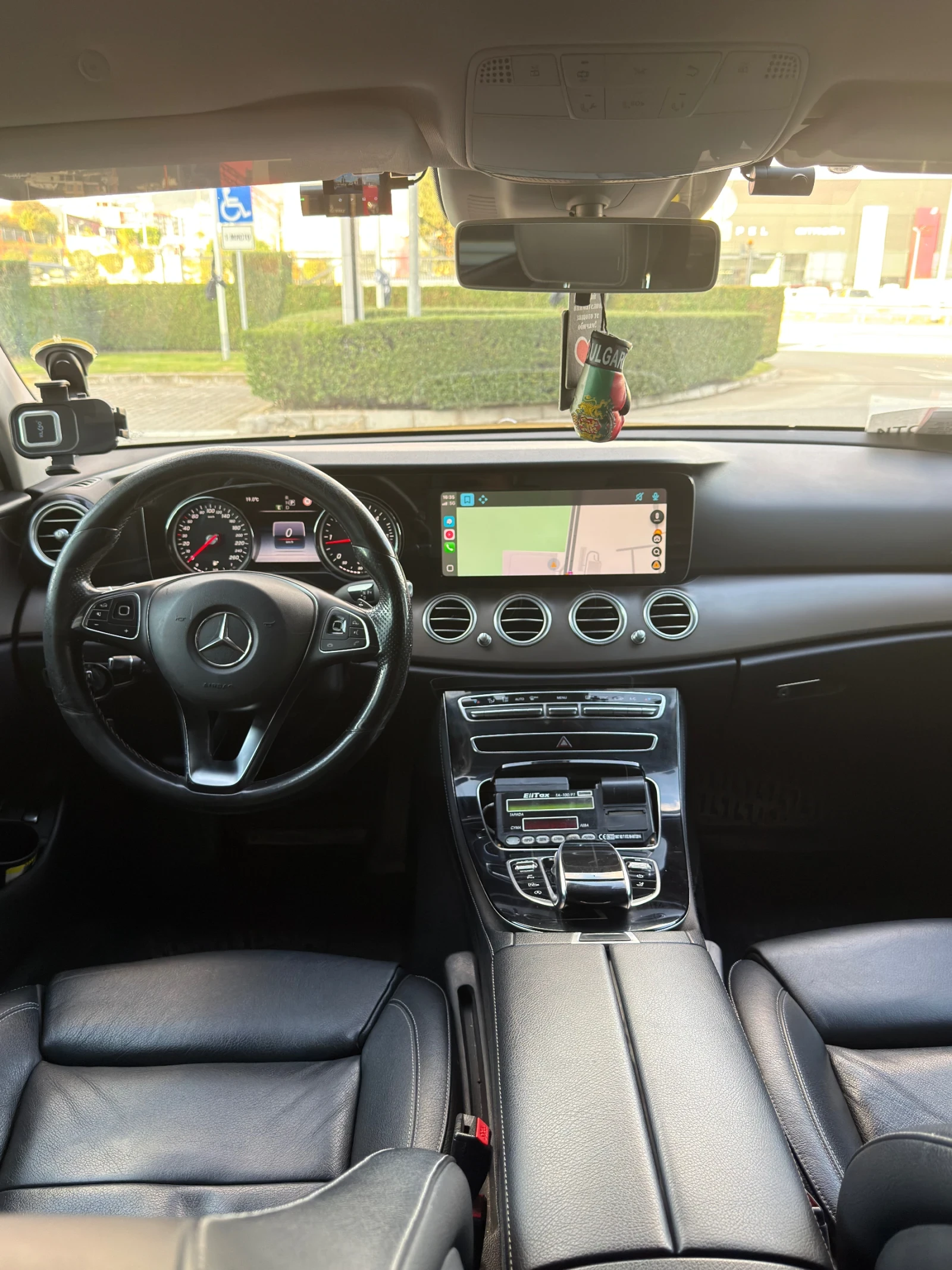 Mercedes-Benz E 220 E220, снимка 9 - Автомобили и джипове - 56630286