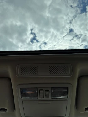 Nissan Pathfinder 7 местен, снимка 17
