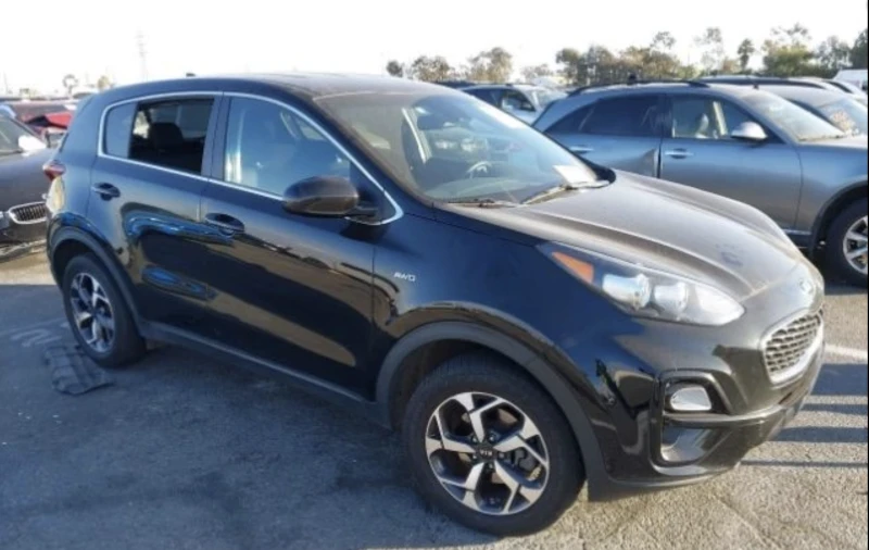 Kia Sportage LX, снимка 2 - Автомобили и джипове - 48585867