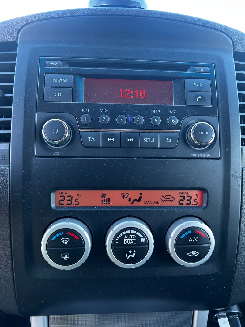 Nissan Navara, снимка 6 - Автомобили и джипове - 53134564