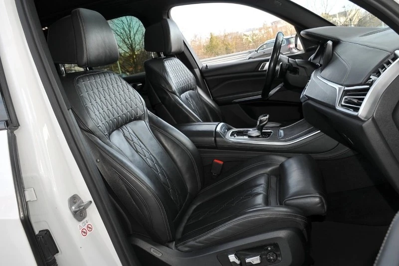 BMW X5 40i xDrive M-Packet, снимка 7 - Автомобили и джипове - 53609831