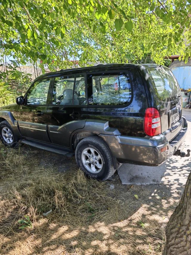 Hyundai Terracan, снимка 5 - Автомобили и джипове - 56020444