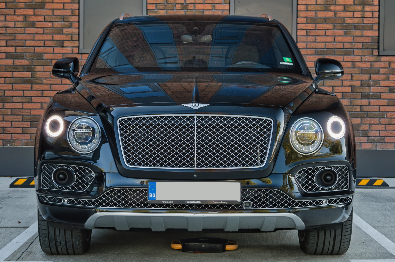 Bentley Bentayga 6.0 W12 Full - изображение 2