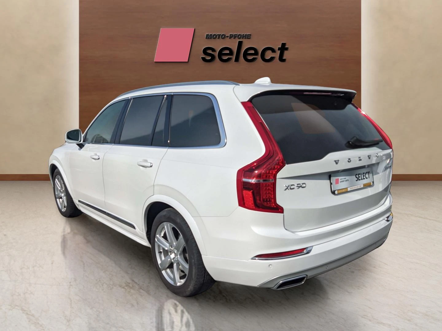 Volvo Xc90 2.0L - изображение 2