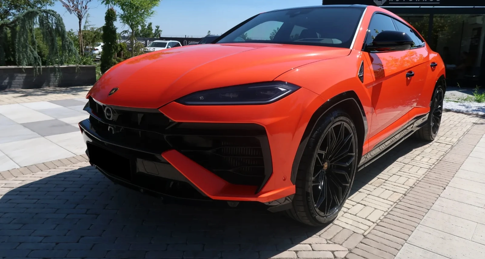 Lamborghini Urus SE 4.0 V8 Plug-in Hybrid 4WD - изображение 2
