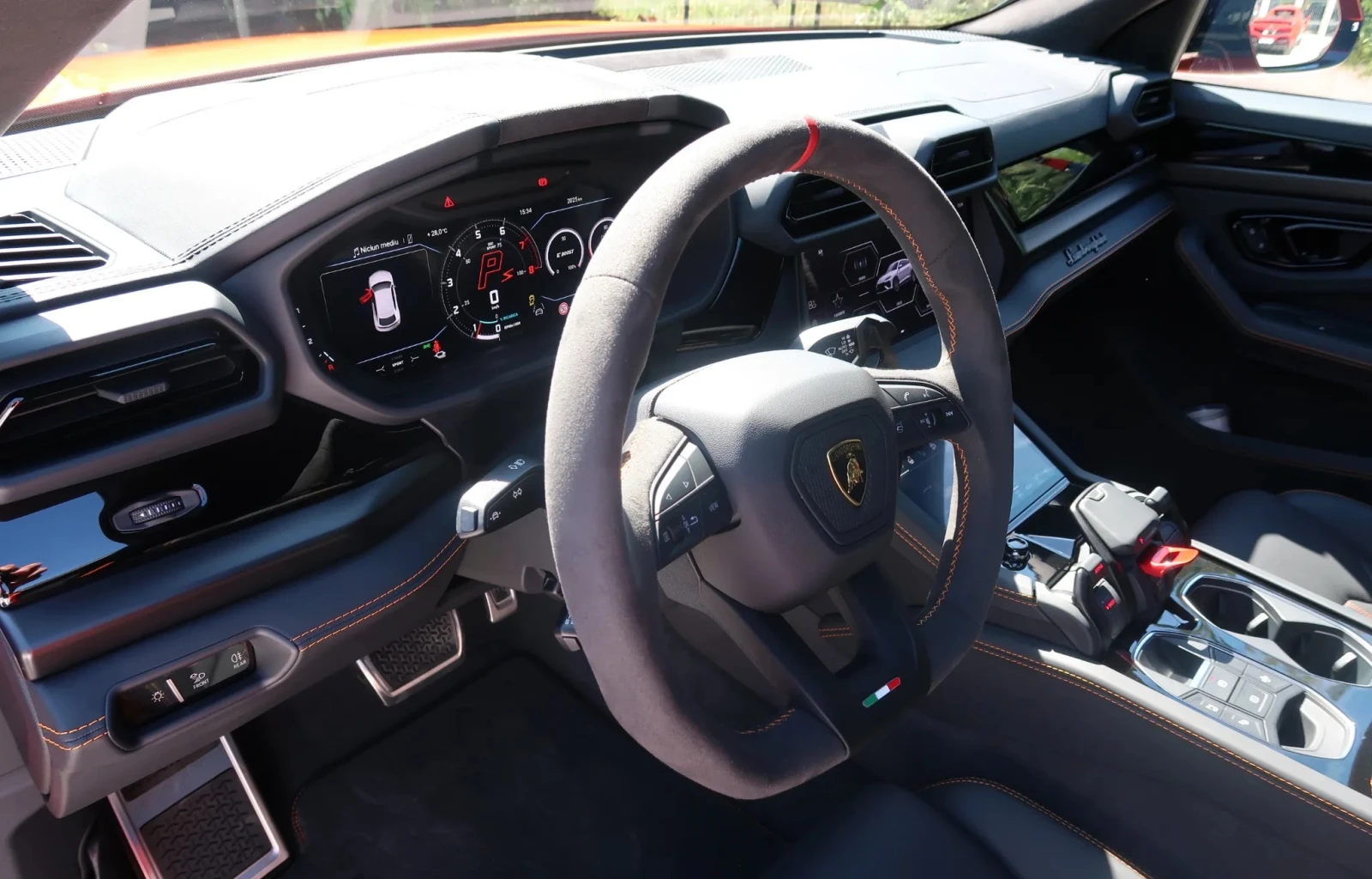 Lamborghini Urus SE 4.0 V8 Plug-in Hybrid 4WD | Mobile.bg � ����������� 13