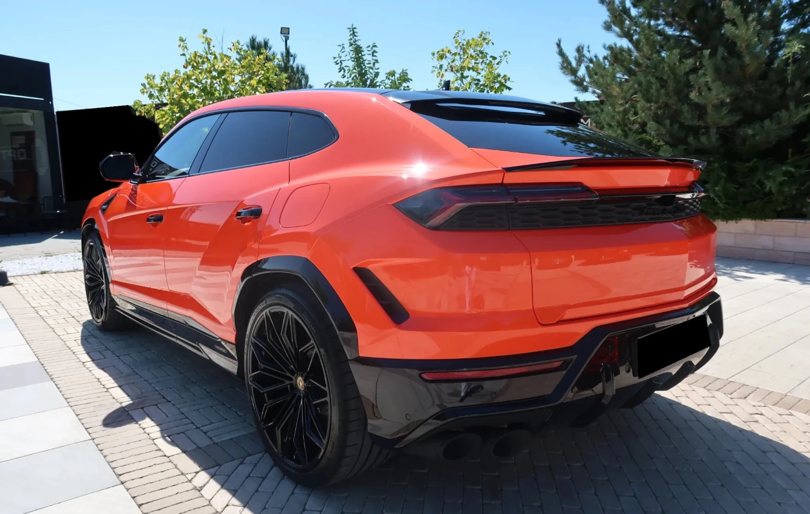 Lamborghini Urus SE 4.0 V8 Plug-in Hybrid 4WD - изображение 4