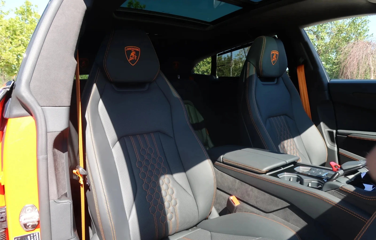 Lamborghini Urus SE 4.0 V8 Plug-in Hybrid 4WD - изображение 10