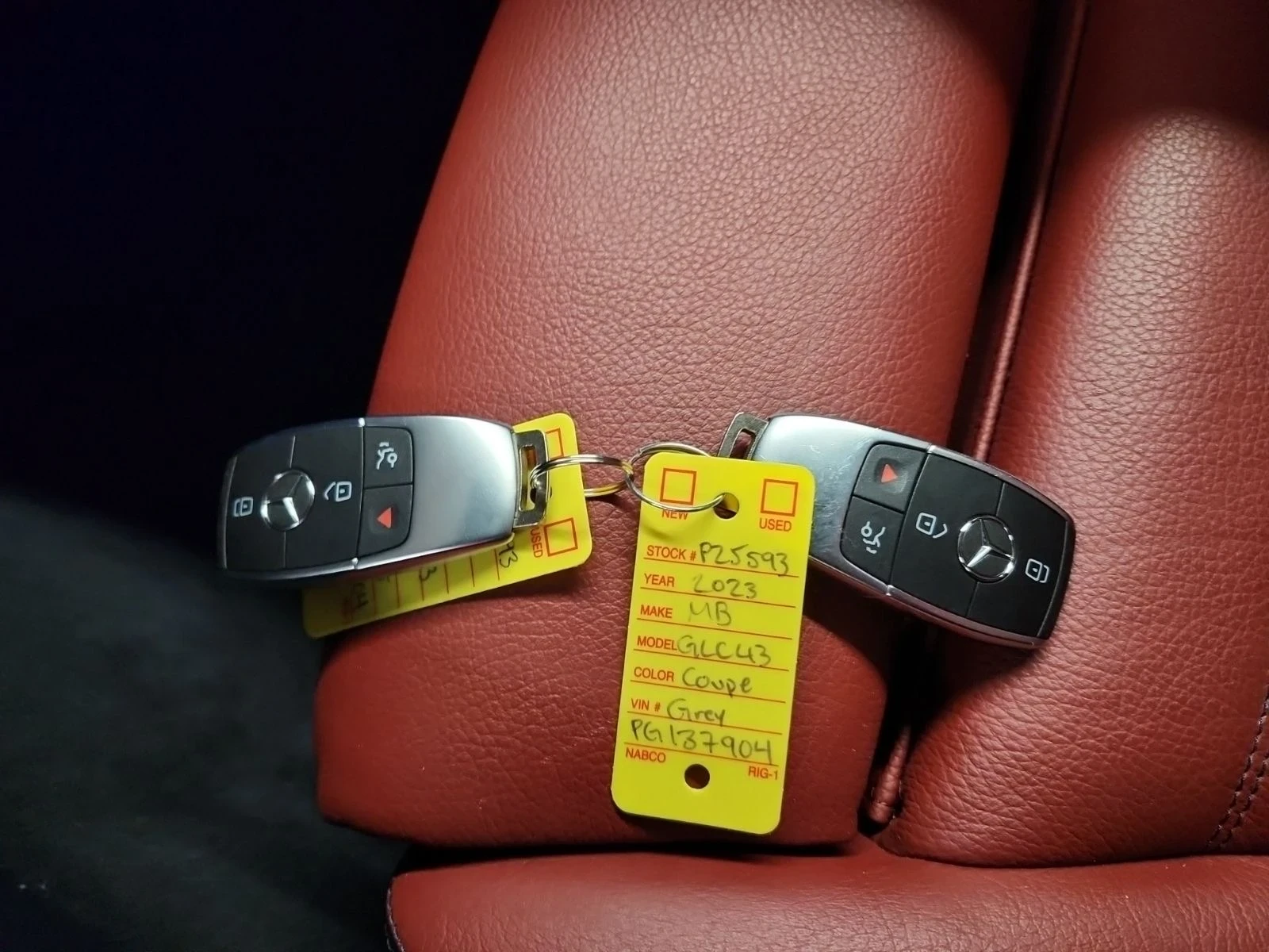 Mercedes-Benz GLC 43 AMG CARFAX - изображение 10