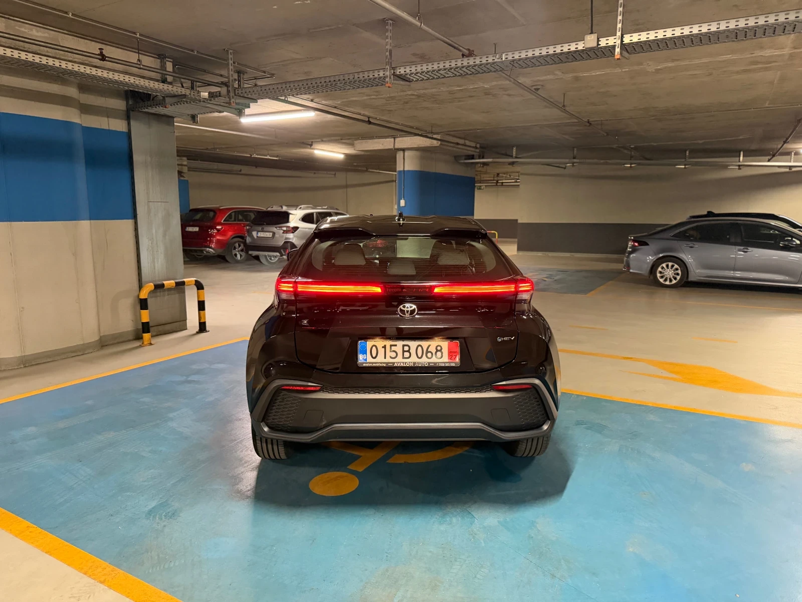 Toyota C-HR  1.8 Hybrid Keyless  Гаранция, снимка 5 - Автомобили и джипове - 54683795