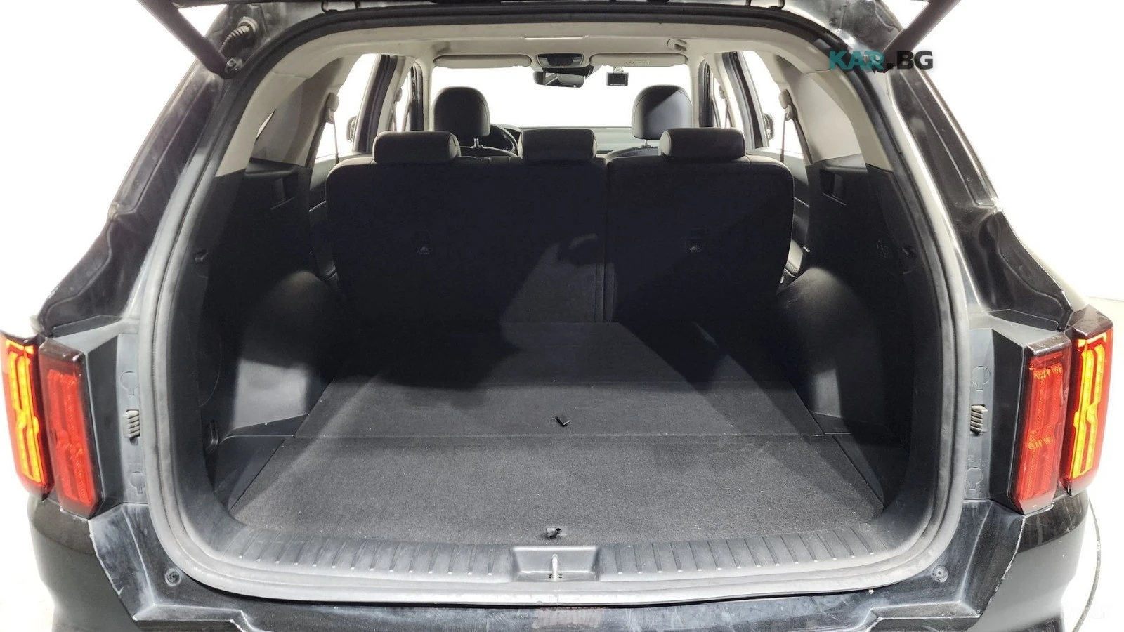 Kia Sorento PRESTIGE* 2.2D* DISTRONIC* ПОДГРЕВ* ОБДУХВАНЕ* , снимка 15 - Автомобили и джипове - 55027684