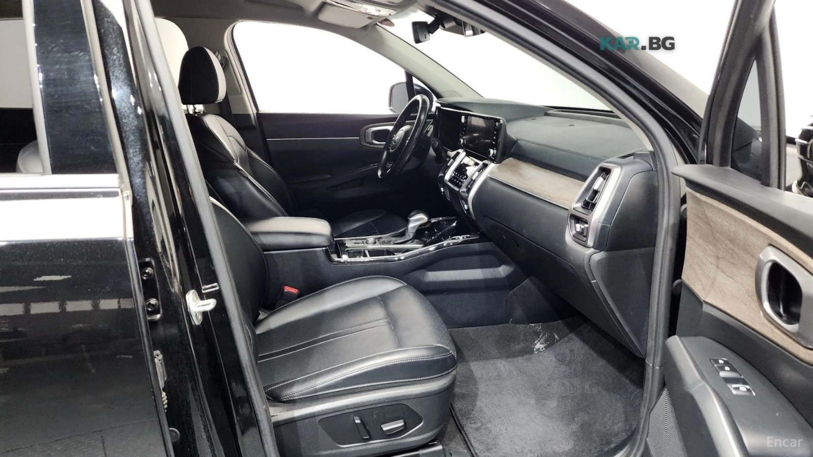 Kia Sorento PRESTIGE* 2.2D* DISTRONIC* ПОДГРЕВ* ОБДУХВАНЕ* , снимка 9 - Автомобили и джипове - 55027684