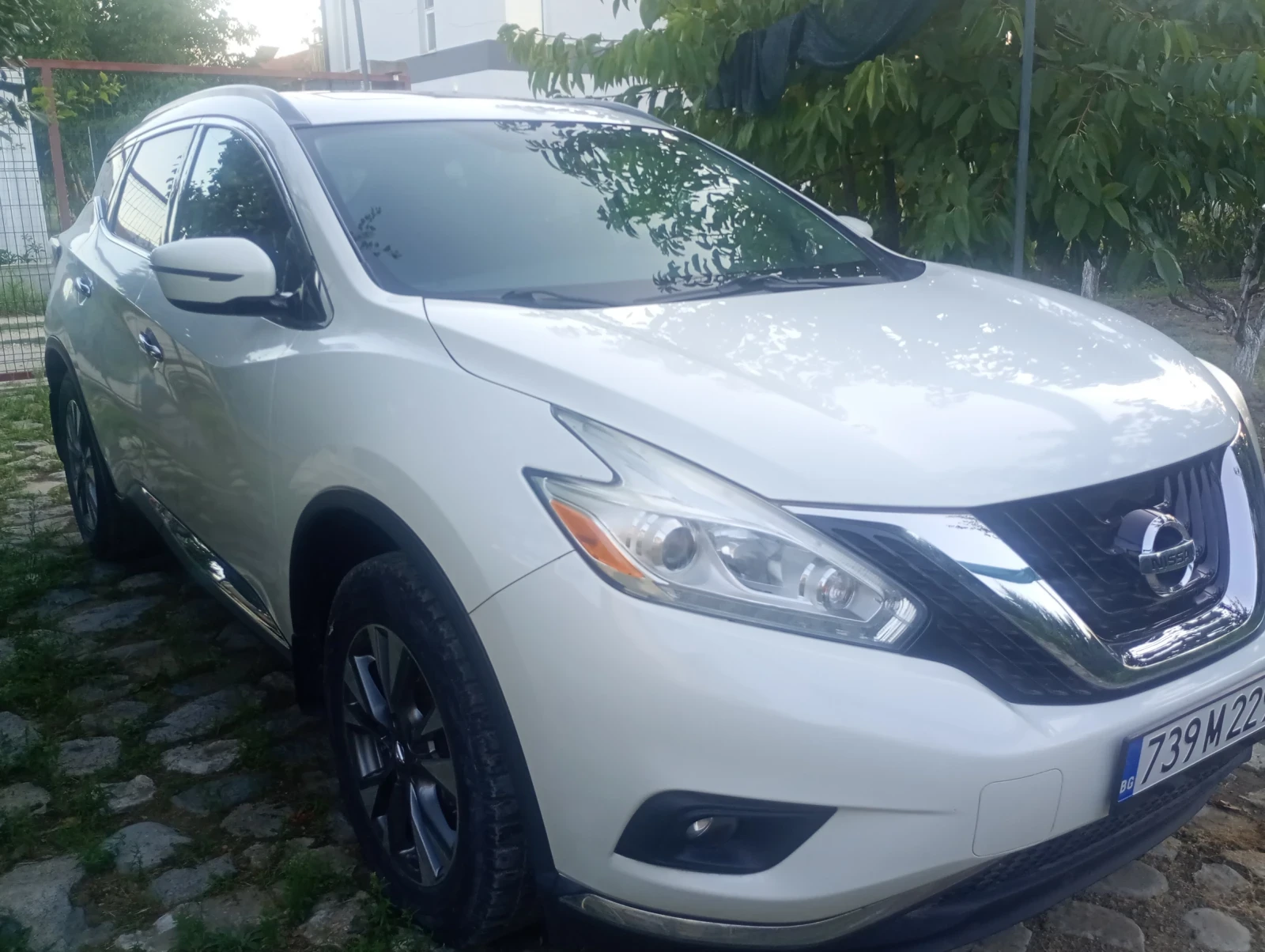 Nissan Murano SV  