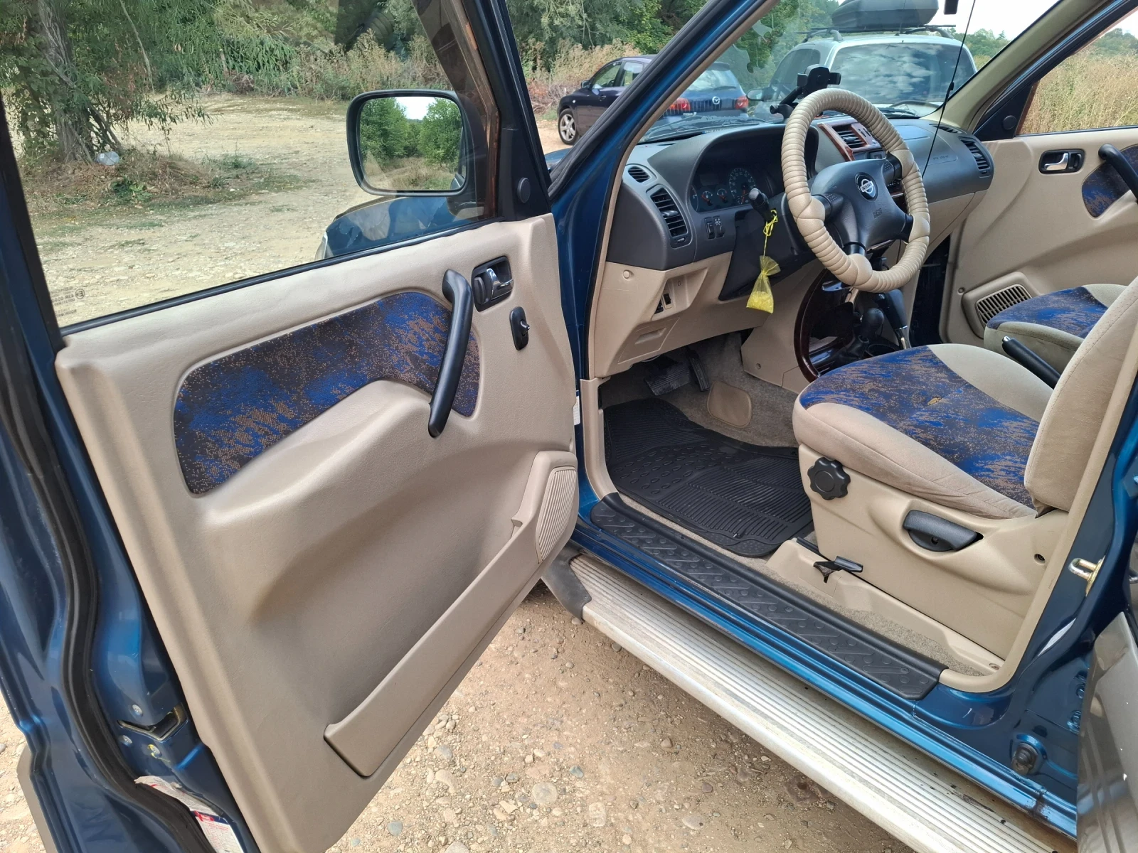 Nissan Terrano 2.7TD, снимка 10 - Автомобили и джипове - 56157993