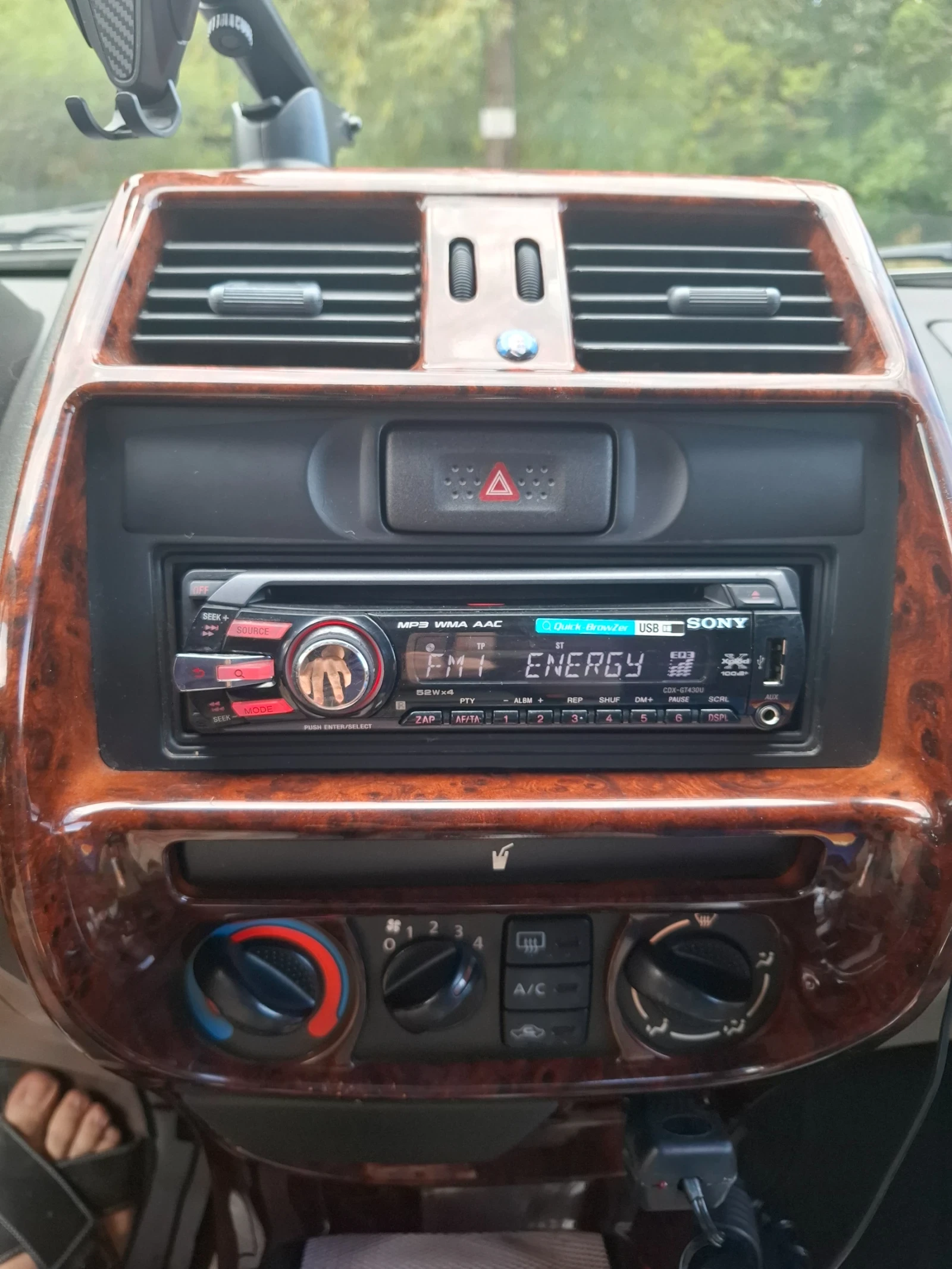 Nissan Terrano 2.7TD, снимка 9 - Автомобили и джипове - 56157993