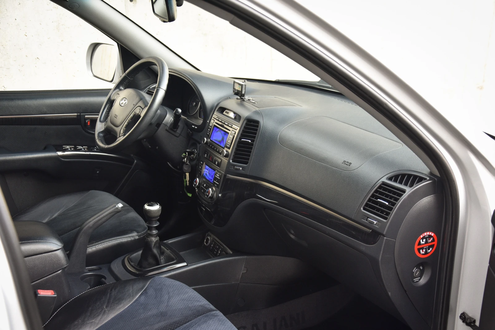 Hyundai Santa fe 2.2 GRDI 4X4, снимка 11 - Автомобили и джипове - 56527850