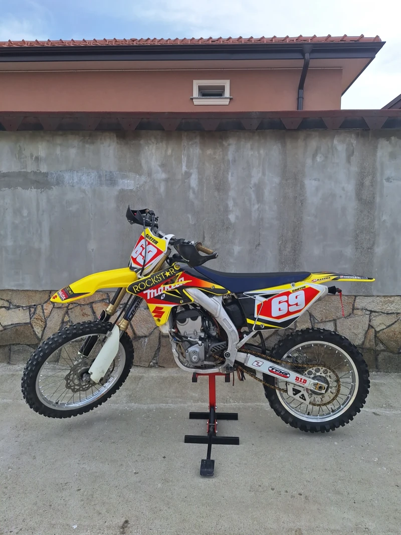 Suzuki Rmz 250, снимка 2 - Мотоциклети и мототехника - 49516054