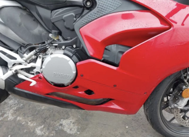 Ducati Panigale V2, снимка 7 - Мотоциклети и мототехника - 53562159