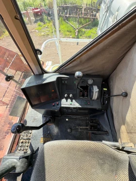 Комбайн Claas Dominator 88s, снимка 12