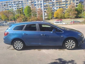 Opel Astra Sports Tourer, снимка 6