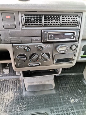 VW Multivan 209000km. | Mobile.bg    13