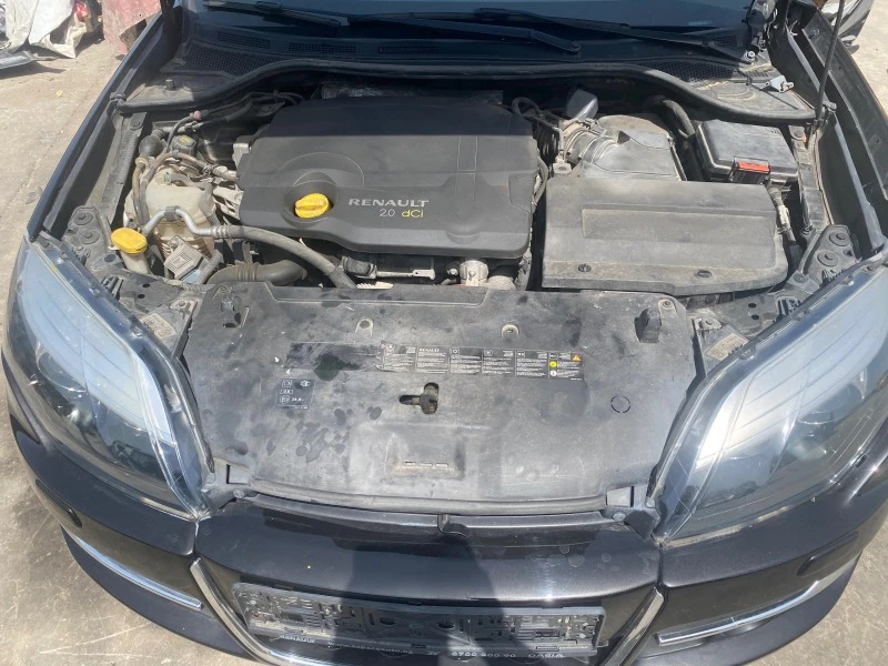 Renault Laguna 2.0 DCI, снимка 12 - Автомобили и джипове - 41716603