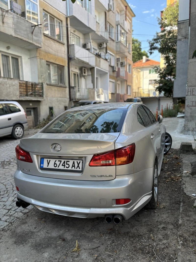 Lexus IS 220d, снимка 8 - Автомобили и джипове - 47299496